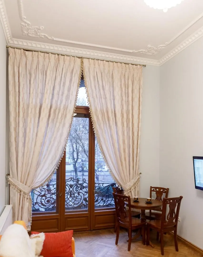 Grand Lviv Apartment II