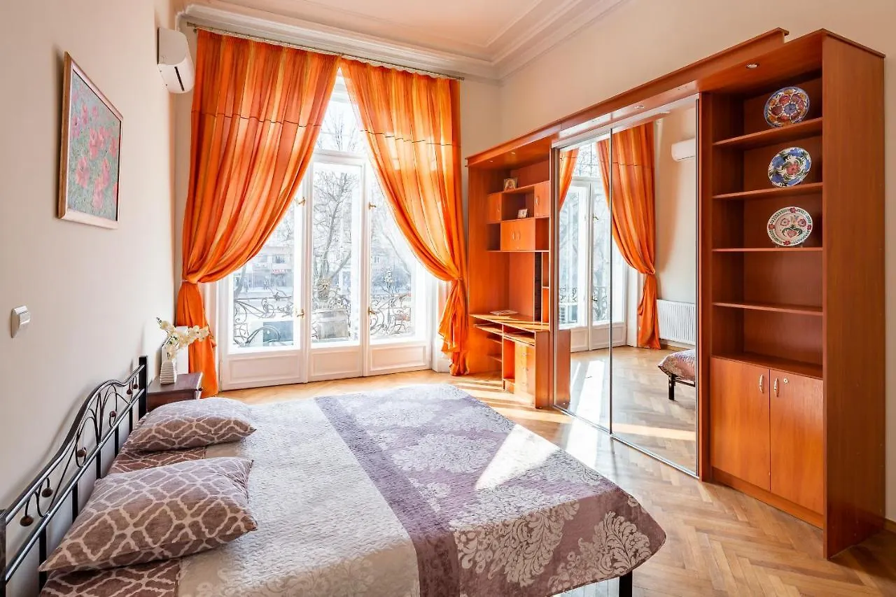Grand Lviv Apartment II contacts